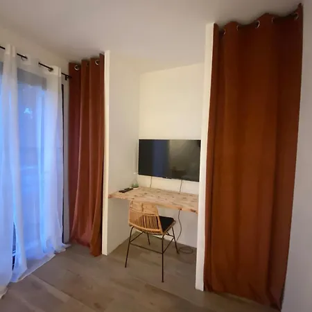 Casa vacanze Joli Mas Bohème 60 M Carré A Seulement Minute à Pied De La 4 Personnes *